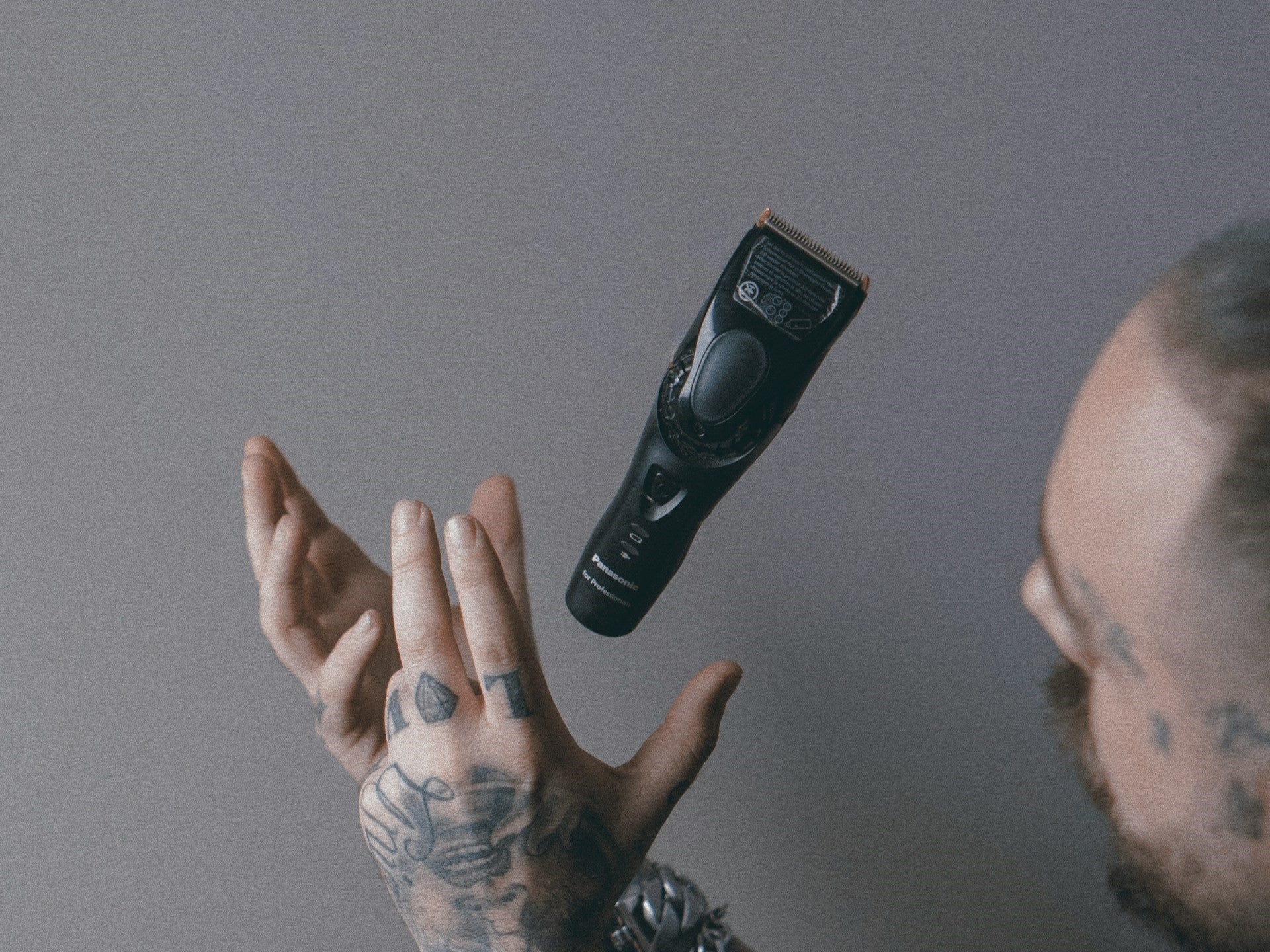 What Does a Foil Shaver Do? (Benefits & Best Use Cases) What Does a Foil Shaver Do? (Benefits & Best Use Cases)